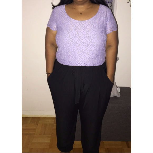 Aritzia Talula Lilac Lace Top - Picture 3 of 3